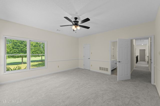 5035 Saint Andrews Cove, Olive Branch, MS 38654