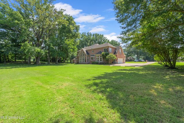 5035 Saint Andrews Cove, Olive Branch, MS 38654