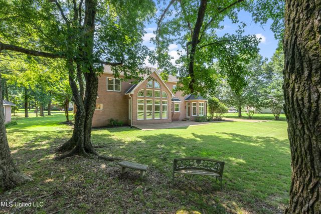 5035 Saint Andrews Cove, Olive Branch, MS 38654