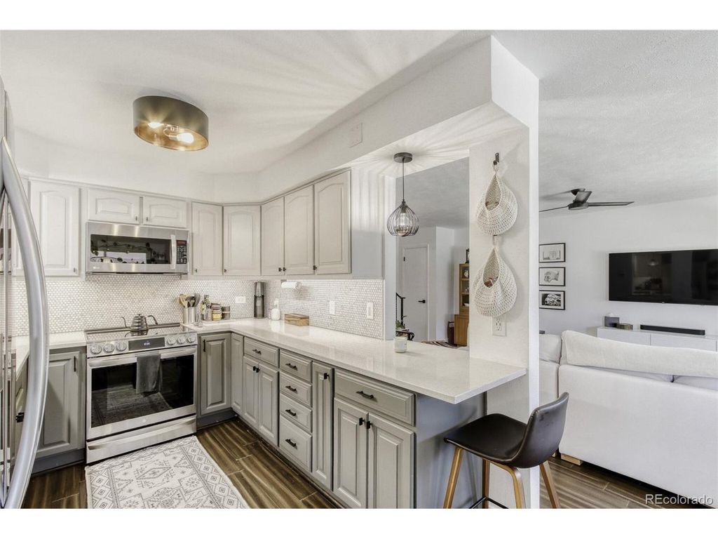 12820 Willow Ln 12, Golden, CO 80401