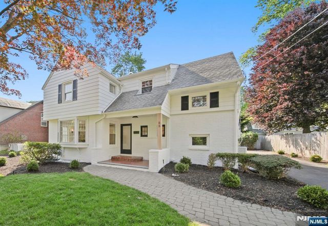 55 Forest Road, Demarest, NJ 07627