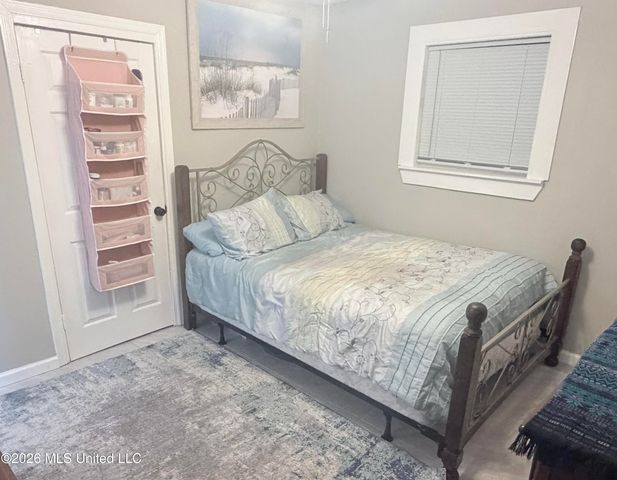 3912 Juniper Street, Moss Point, MS 39563