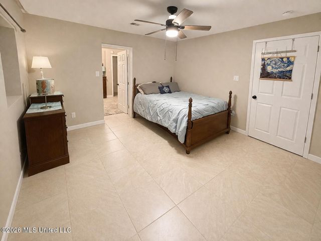 3912 Juniper Street, Moss Point, MS 39563