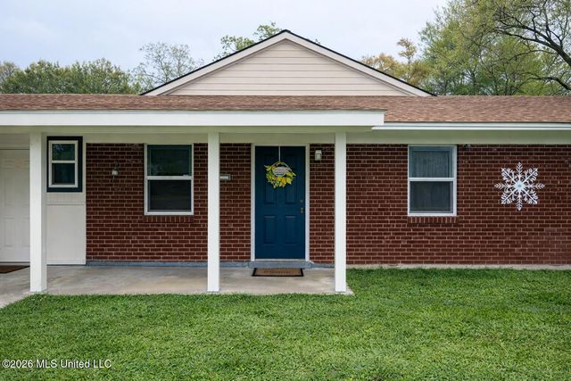 3912 Juniper Street, Moss Point, MS 39563