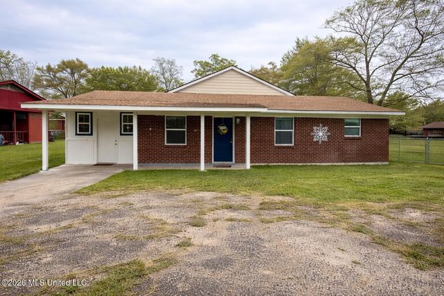 3912 Juniper Street, Moss Point, MS 39563