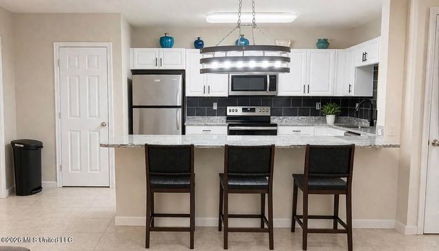 3912 Juniper Street, Moss Point, MS 39563