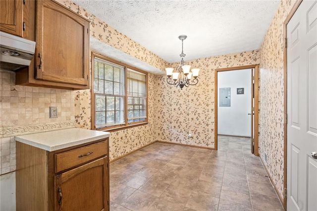 2805 SE Bridle Path, Conyers, GA 30094