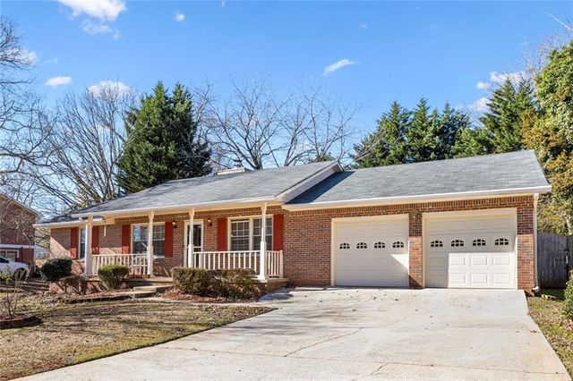 2805 SE Bridle Path, Conyers, GA 30094
