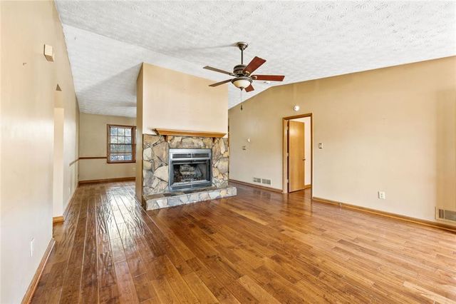 2805 SE Bridle Path, Conyers, GA 30094