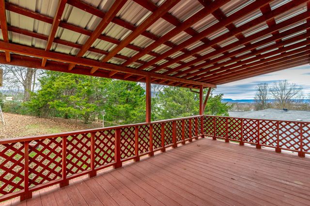 707 Bronson Street, Rossville, GA 30741