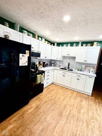 1755 Leerkamp Drive, Franklin, IN 46131