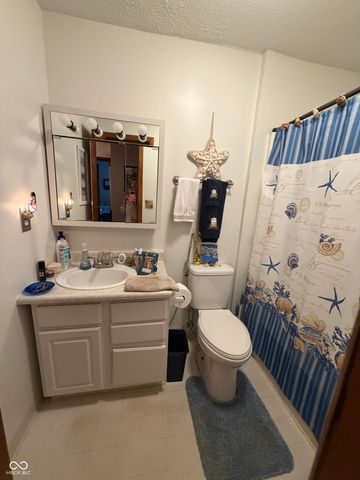 1755 Leerkamp Drive, Franklin, IN 46131