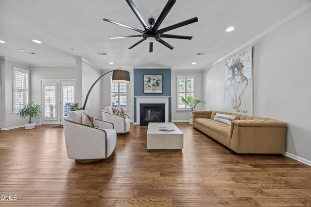 1004 Manderleigh Drive, Knightdale, NC 27545