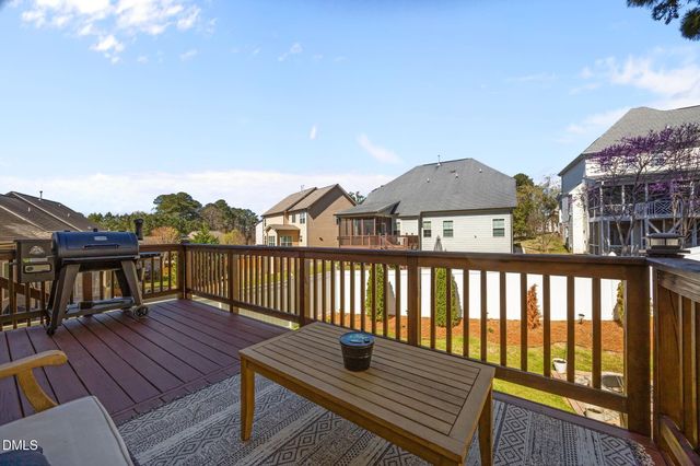 1004 Manderleigh Drive, Knightdale, NC 27545