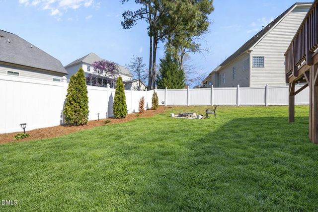 1004 Manderleigh Drive, Knightdale, NC 27545