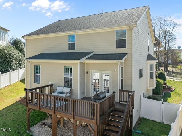 1004 Manderleigh Drive, Knightdale, NC 27545