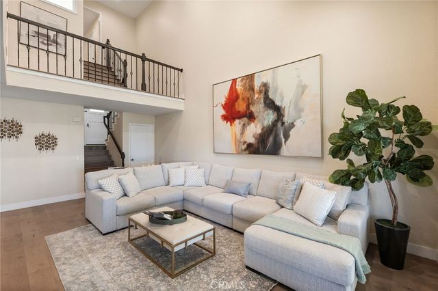 950 S Rim Crest, Anaheim, CA 92807