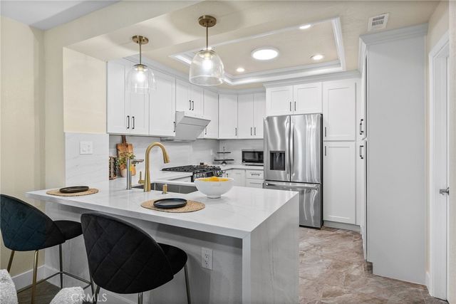 950 S Rim Crest, Anaheim, CA 92807