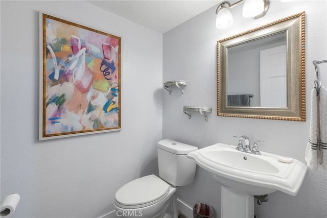 950 S Rim Crest, Anaheim, CA 92807