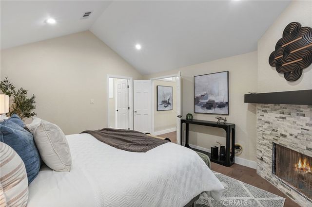 950 S Rim Crest, Anaheim, CA 92807