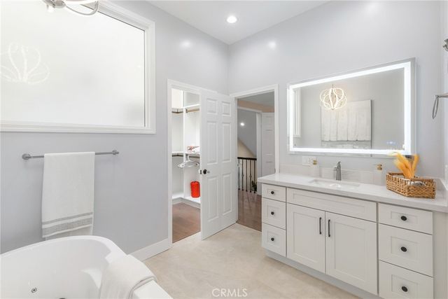 950 S Rim Crest, Anaheim, CA 92807