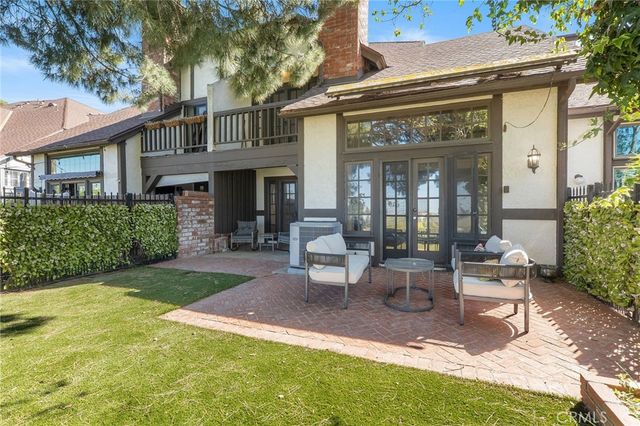 950 S Rim Crest, Anaheim, CA 92807