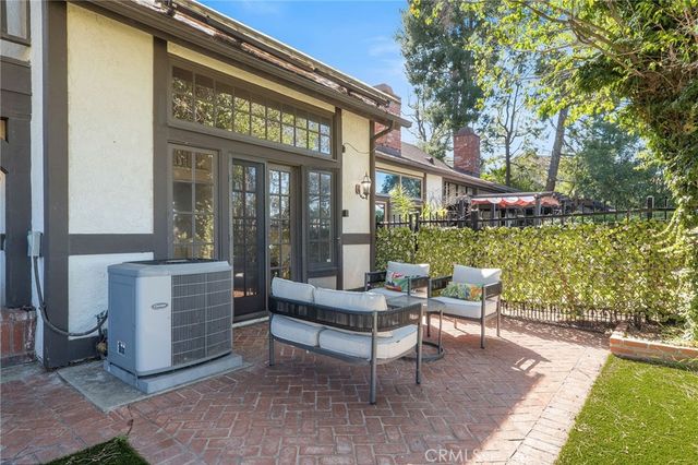 950 S Rim Crest, Anaheim, CA 92807