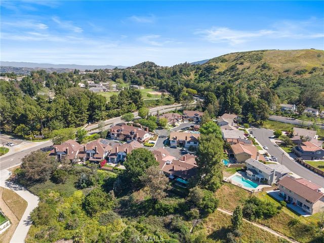 950 S Rim Crest, Anaheim, CA 92807