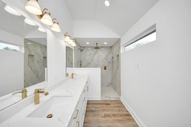 1313 Avenue G, South Houston, TX 77587