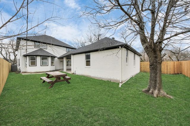 1313 Avenue G, South Houston, TX 77587