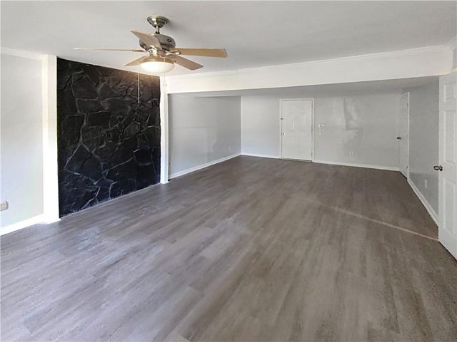 8443 Park Ridge Lane, Riverdale, GA 30274