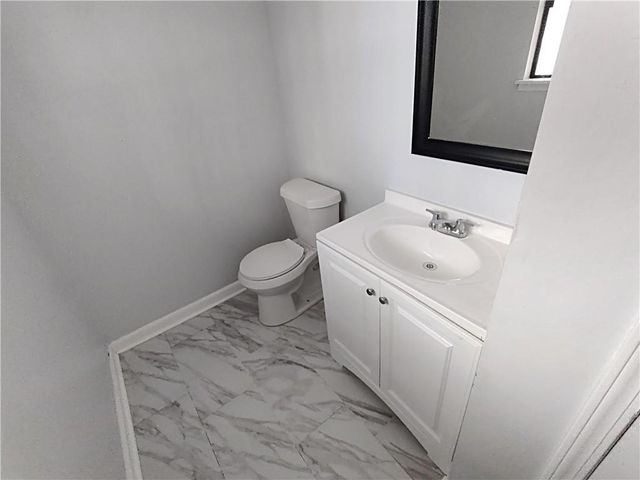 8443 Park Ridge Lane, Riverdale, GA 30274
