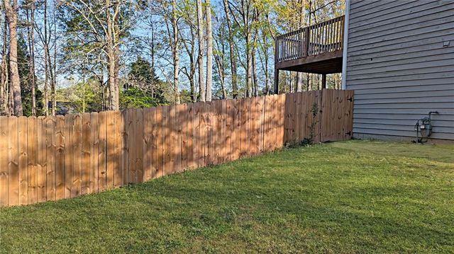 8443 Park Ridge Lane, Riverdale, GA 30274