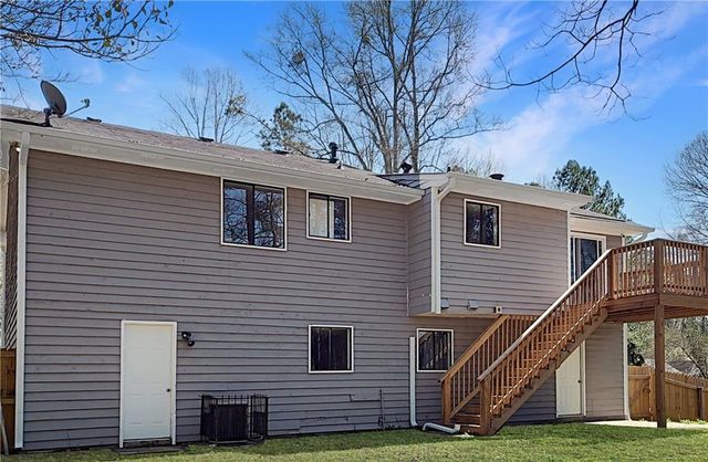 8443 Park Ridge Lane, Riverdale, GA 30274