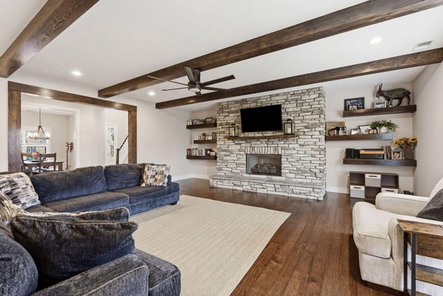 1029 Squirrel Nest Lane, Lexington, KY 40509