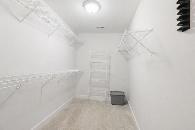 1029 Squirrel Nest Lane, Lexington, KY 40509