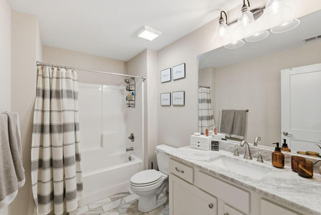 1029 Squirrel Nest Lane, Lexington, KY 40509