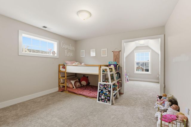 1029 Squirrel Nest Lane, Lexington, KY 40509