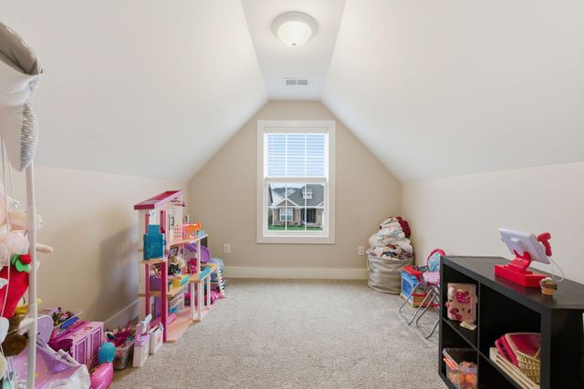 1029 Squirrel Nest Lane, Lexington, KY 40509