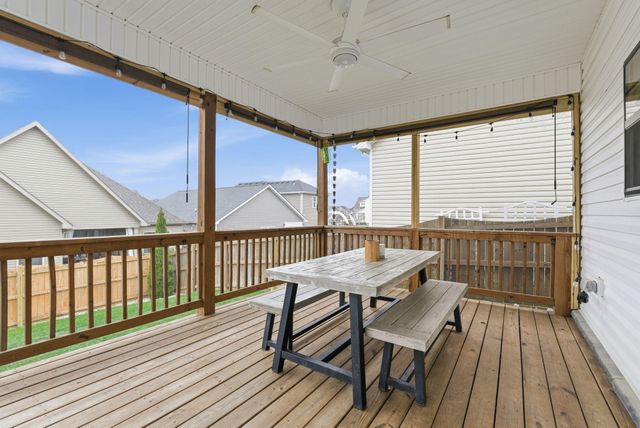 1029 Squirrel Nest Lane, Lexington, KY 40509