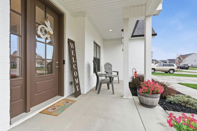 1029 Squirrel Nest Lane, Lexington, KY 40509