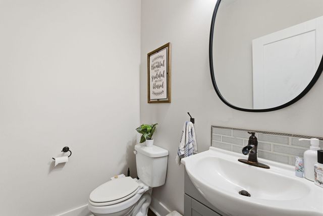 1029 Squirrel Nest Lane, Lexington, KY 40509