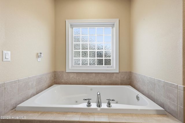 106 Lands End Drive, Elizabeth City, NC 27909