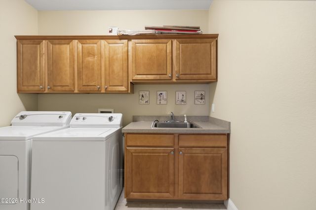 106 Lands End Drive, Elizabeth City, NC 27909