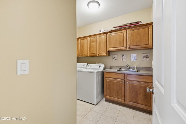 106 Lands End Drive, Elizabeth City, NC 27909