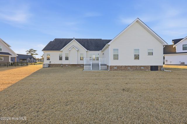 106 Lands End Drive, Elizabeth City, NC 27909