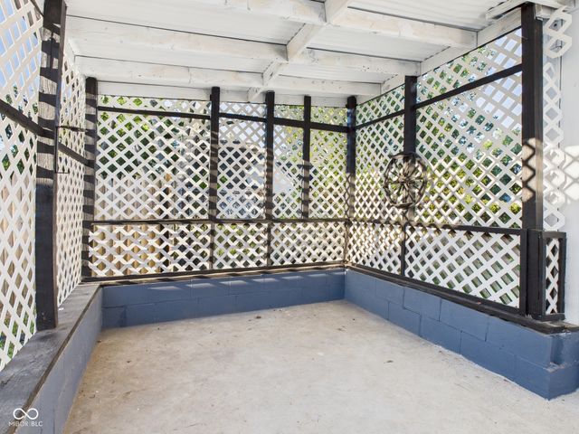 2025 George Street, Anderson, IN 46016