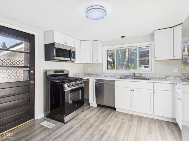 2025 George Street, Anderson, IN 46016