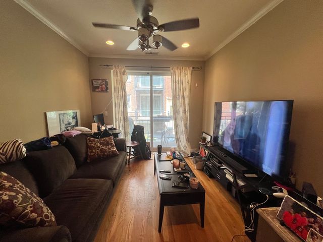 3705 N Kenneth Avenue 113, Chicago, IL 60641