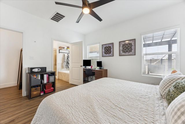 700 Legends LN, Georgetown, TX 78628